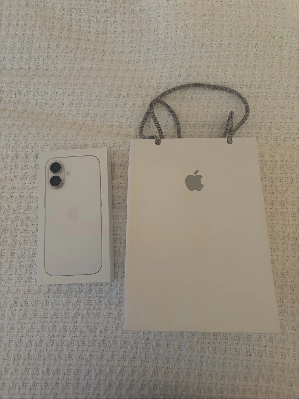 Apple iPhone (Box and Bag Only)